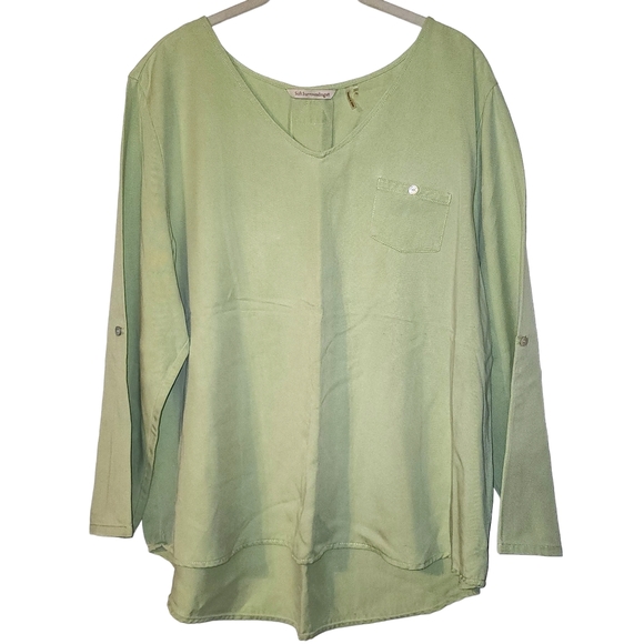 Soft Surroundings Tencel Margarita Green With Roll Tab Sleeves - Picture 2 of 8